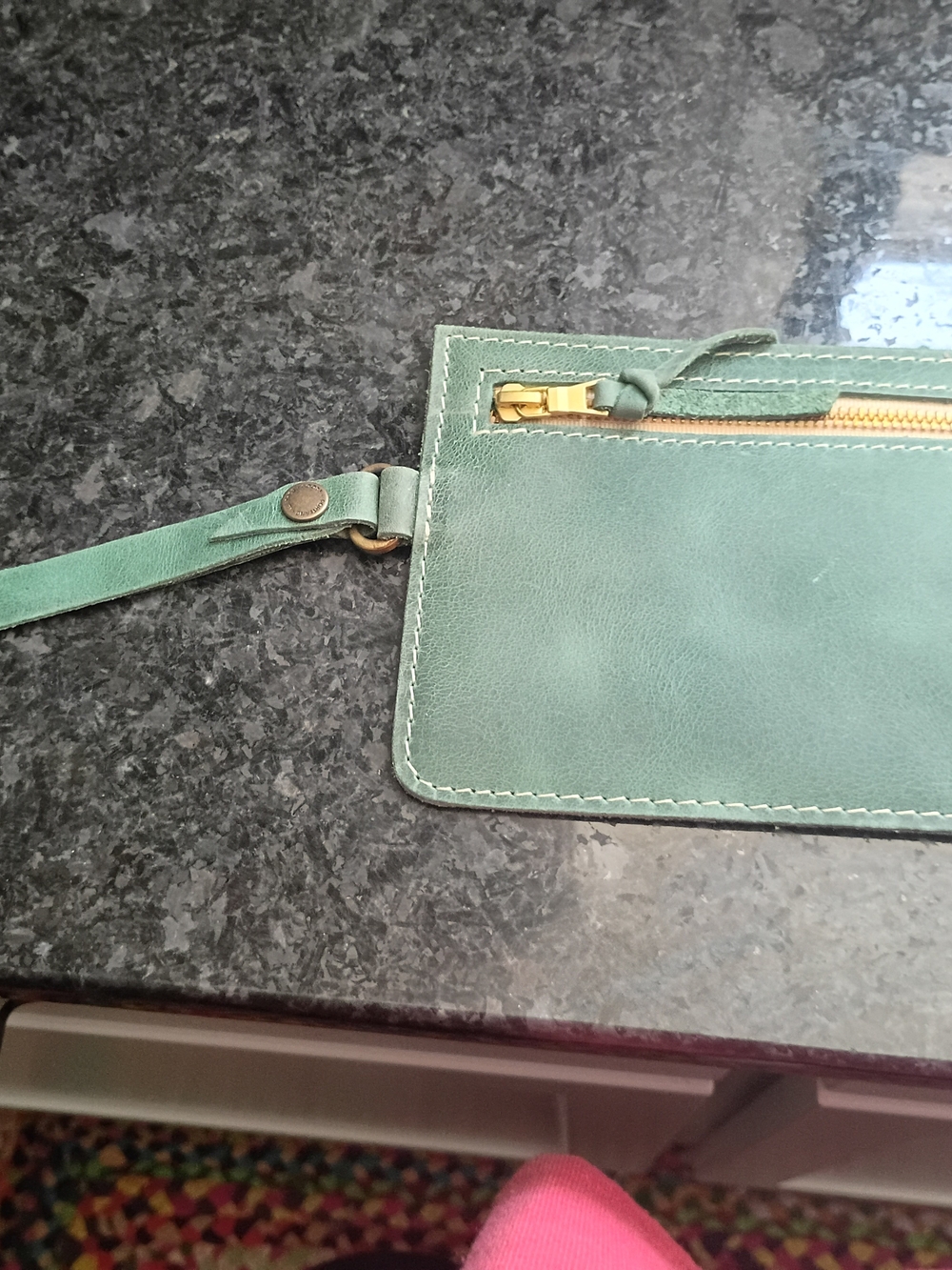 Portland Leather Green Zip Wallet/Wristlet 💚 - Picture 2 of 5